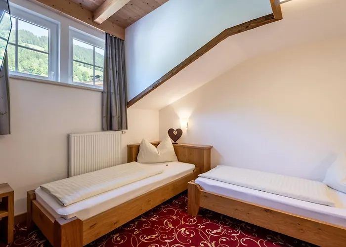 ホテル Garni Heisenhof ヴェステンドルフ