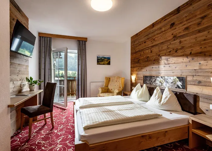 ホテル Garni Heisenhof 3*