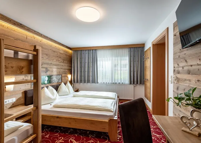 ホテル Garni Heisenhof