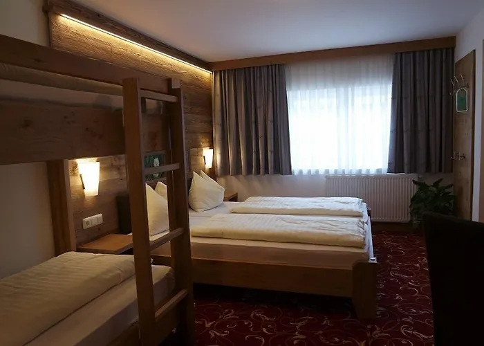 ホテル Garni Heisenhof