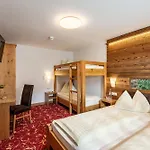 Szálloda Garni Heisenhof 3*