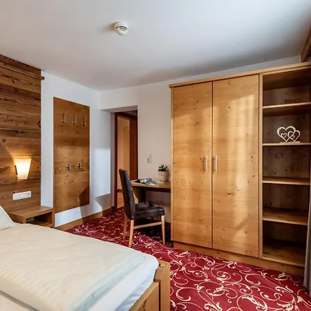 Hotel Garni Heisenhof